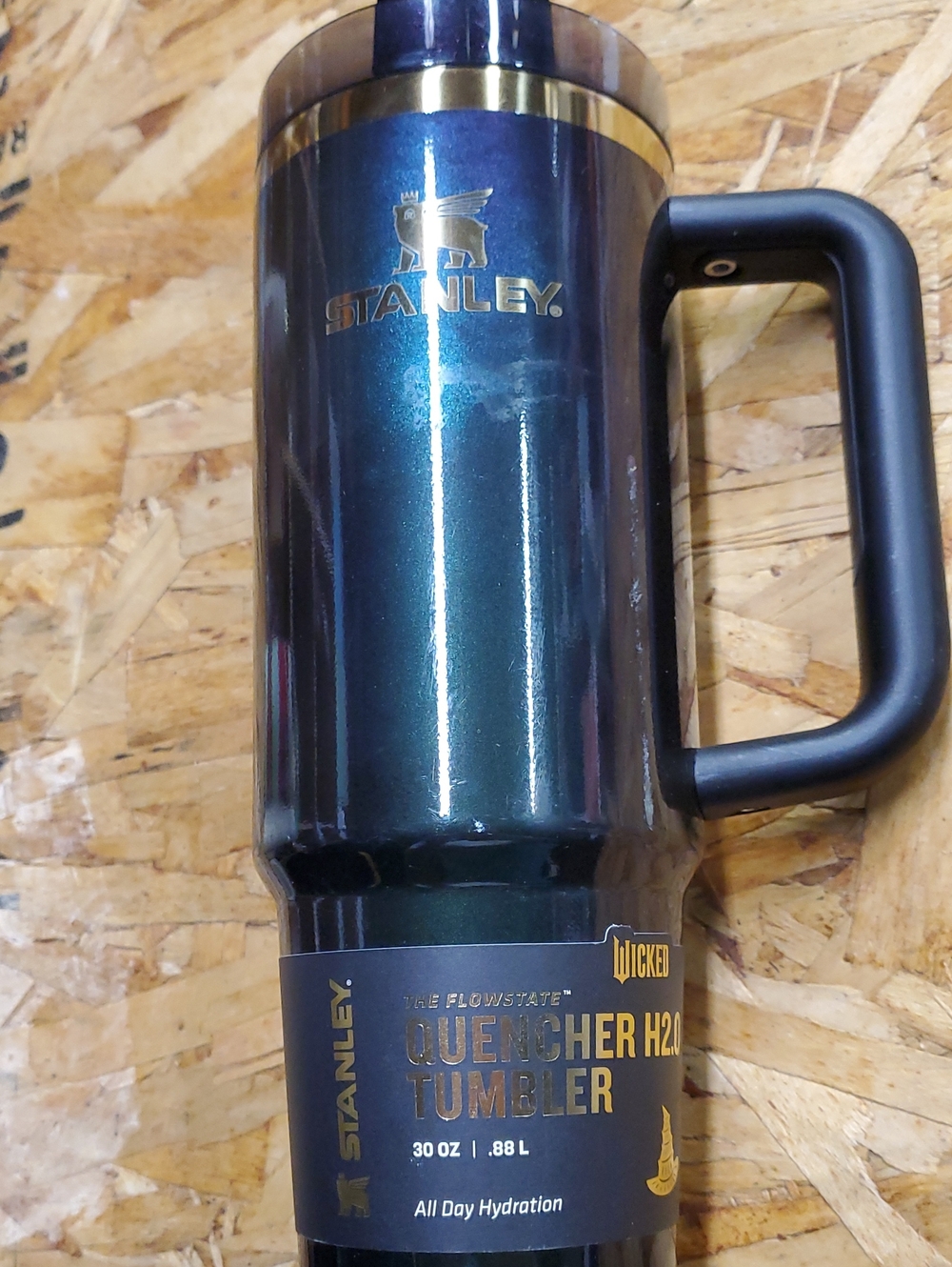 Wicked Stanley Quencher H2.0 Tumbler - Emerald Green See Callouts***